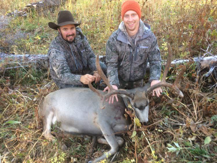 Konley Heaton Beds Down a Buck - Skre Gear