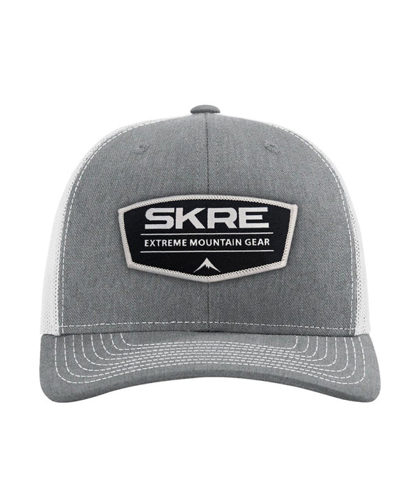 Trucker Skre white & black patch hat